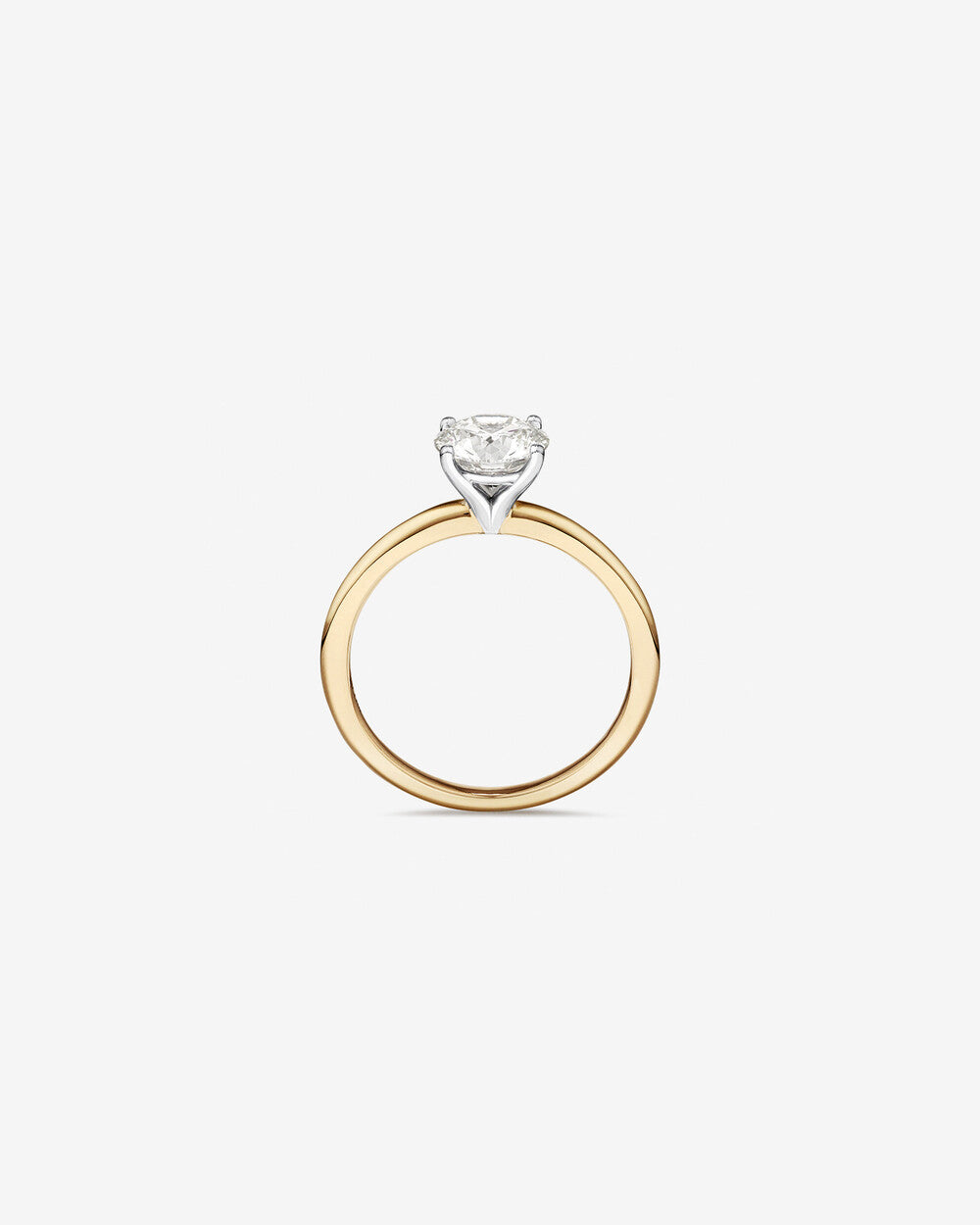 Round Cut Engagement Ring
