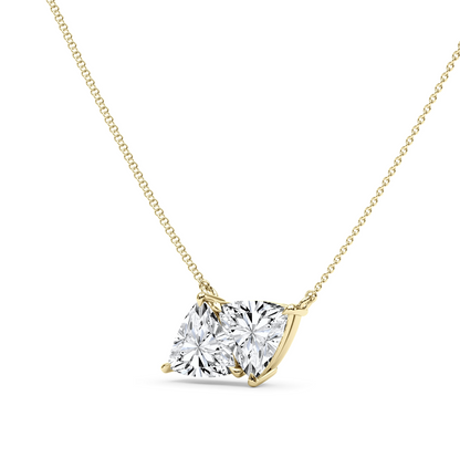 Kaksoisriipus Trilianin muotoinen ketjulla