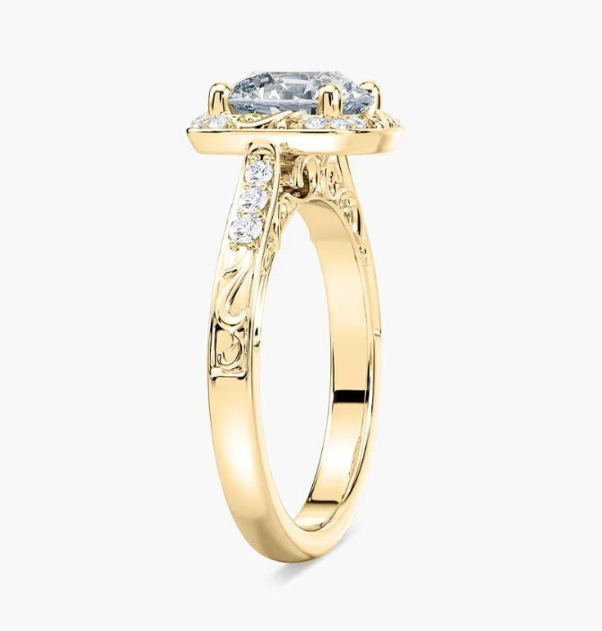 Pyöreä halo-kihlasormus