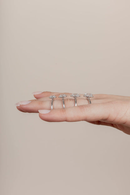 Soikea pasianssi halolla